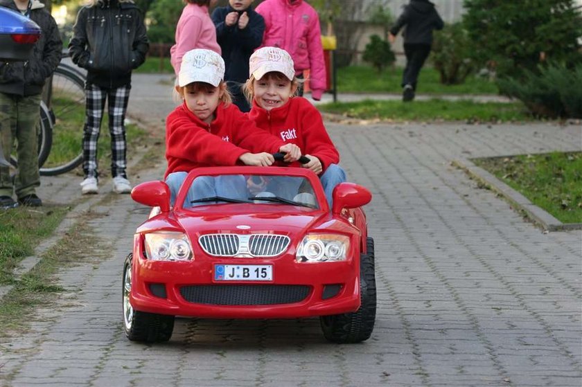 Bliźniaczki faktu dostały od nas limuzynę!