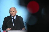 Aroganckie ataki Kaczyńskiego. "Tusk może wyciągnąć popcorn"