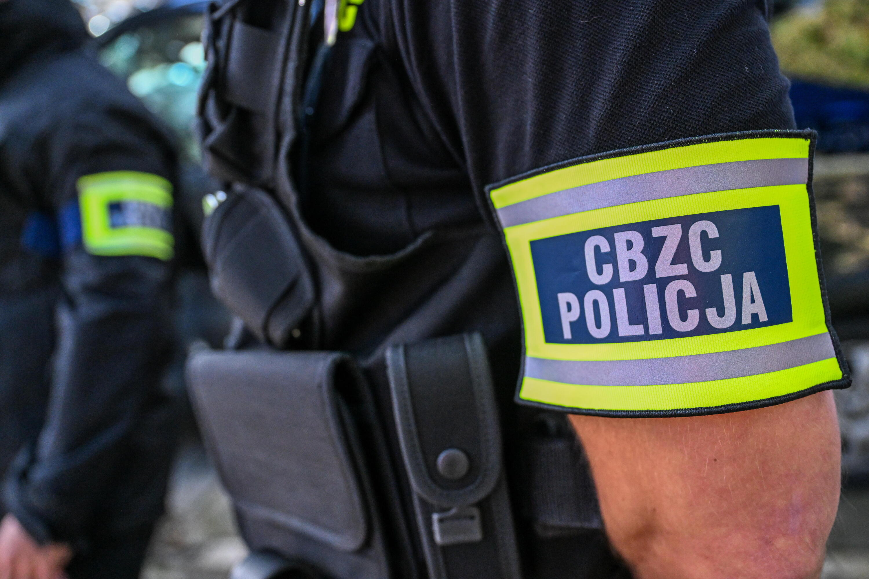 CBZC zatrzymało 18-latka z grupy NoName057(16) w akcji