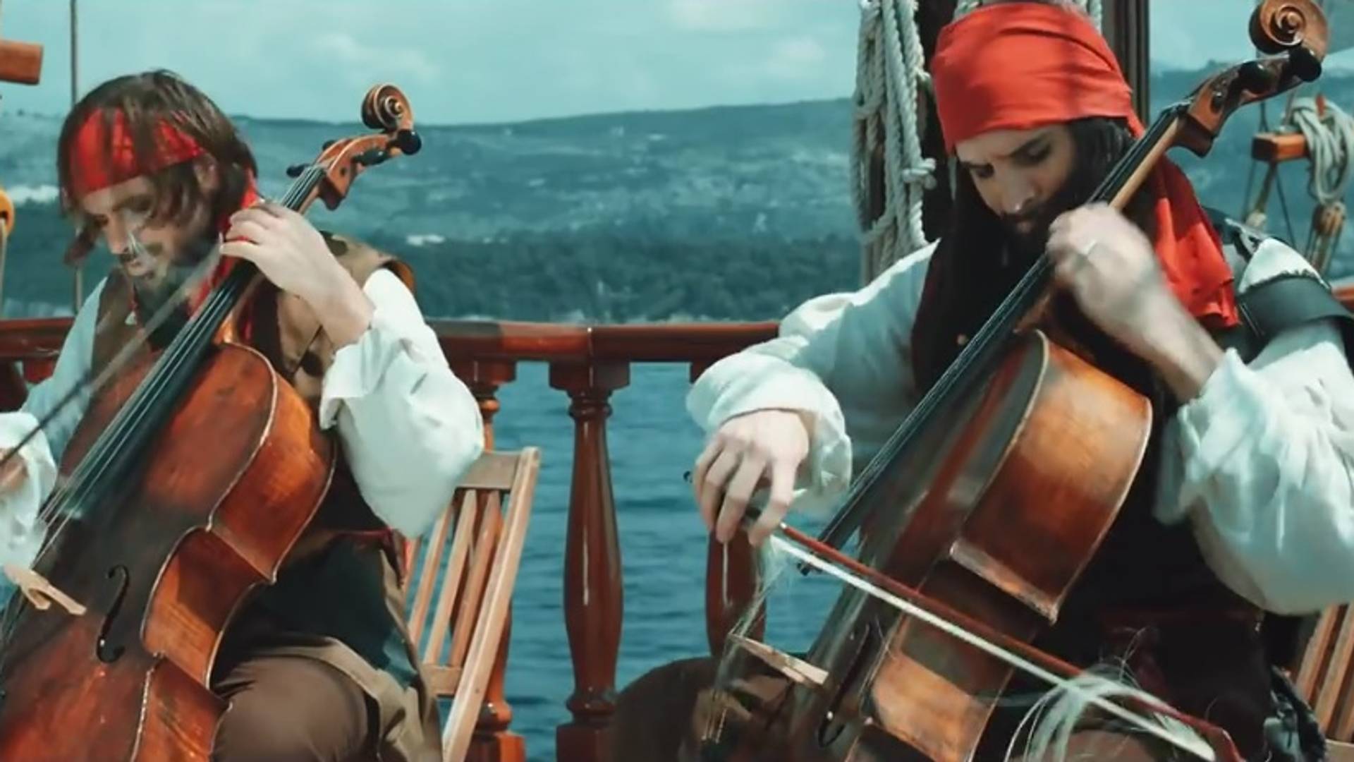 Pirati iz Hrvatske: 2Cellos objavili svoju verziju muzike iz poznatog filma