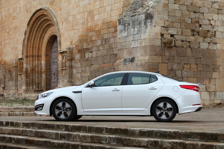 Kia optima hybrid