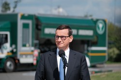 Katastrofa ekologiczna na Odrze. Morawiecki: Z wściekłości chce się krzyczeć