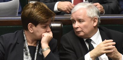 Jarosław Kaczyński wymieni rząd dopiero na wiosnę?