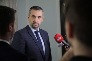 Pęk: PiS nie poprze senackiego projektu nowej ustawy o KRS