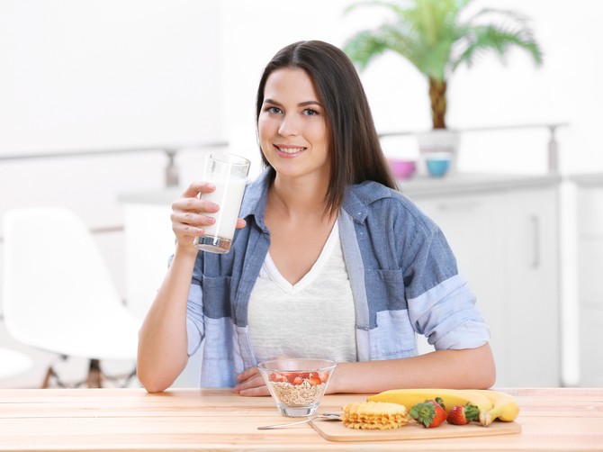 Nutricionista otkrila koje biljno mleko nikada ne pije: "Nije zdrava alternativa, ne zavaravajte se!"