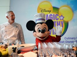 Myszka Mickey pomoże Obamie. Dla dobra dzieci