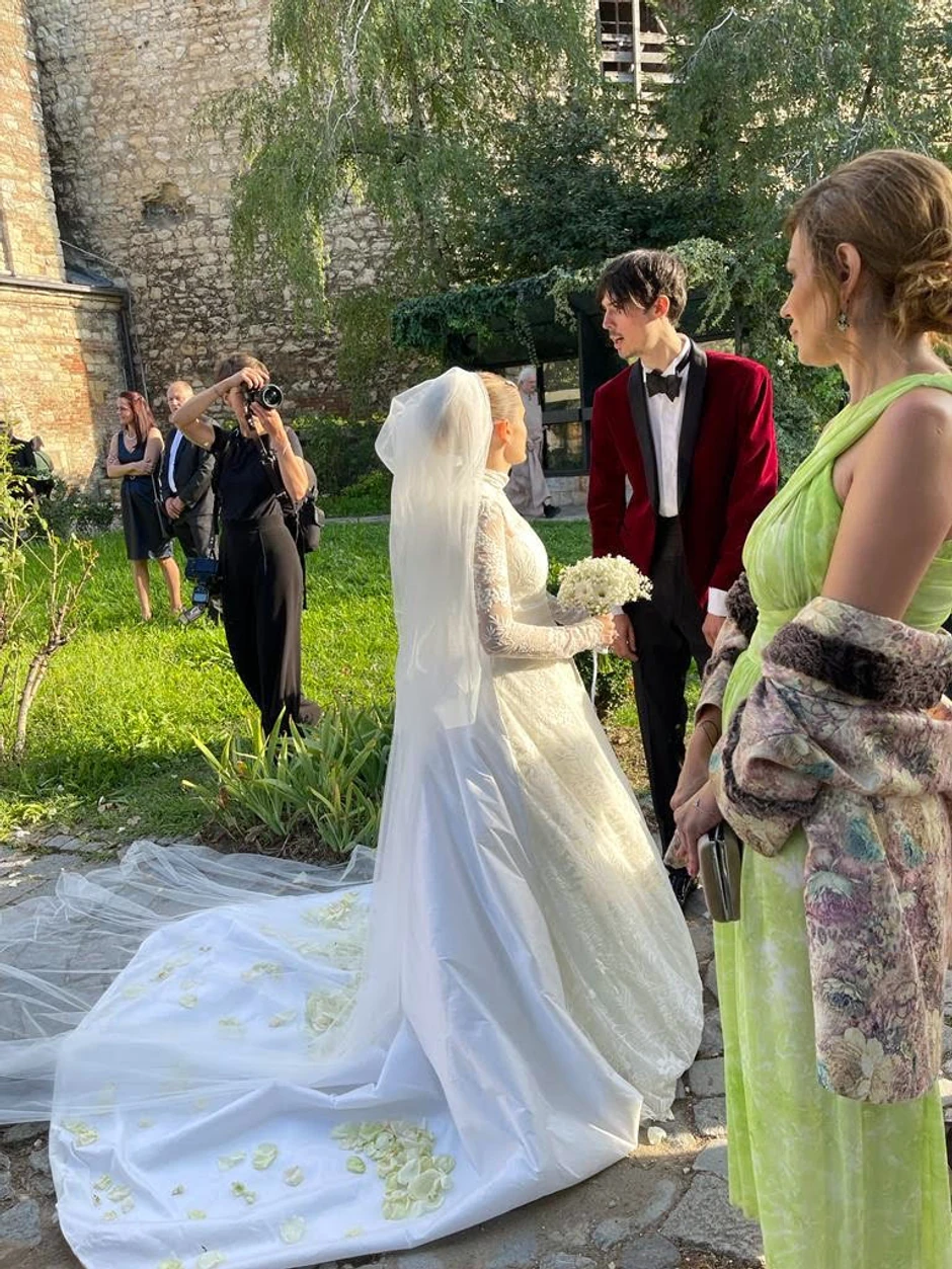 Mina Sovtić, venčanje