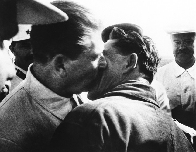 Józef Stalin i Iwan T. Spirin