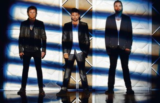 Zespół Muse w nowej misji.  „Drones” [WIDEO]