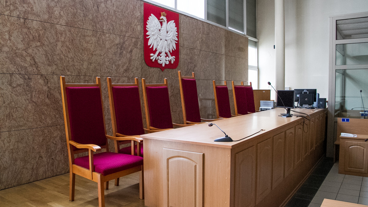 Lublin: przedsiębiorca skazany za wywóz sprzętu wojskowego bez zezwolenia