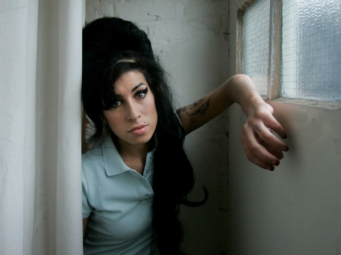 Amy Winehouse w studiu nagraniowym – Londyn 2007