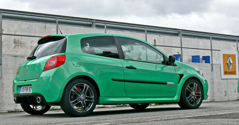 Clio Renault Sport – pierwsze wrażenia z toru