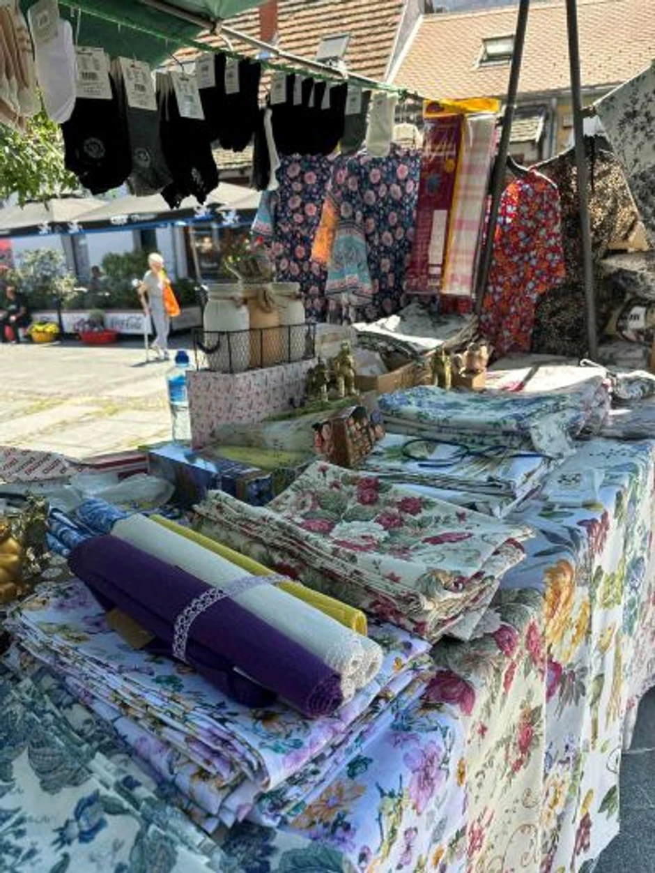 Posetioci će na pijaci "Zemun“ moći da uživaju i u izboru ručno rađenih predmeta 
