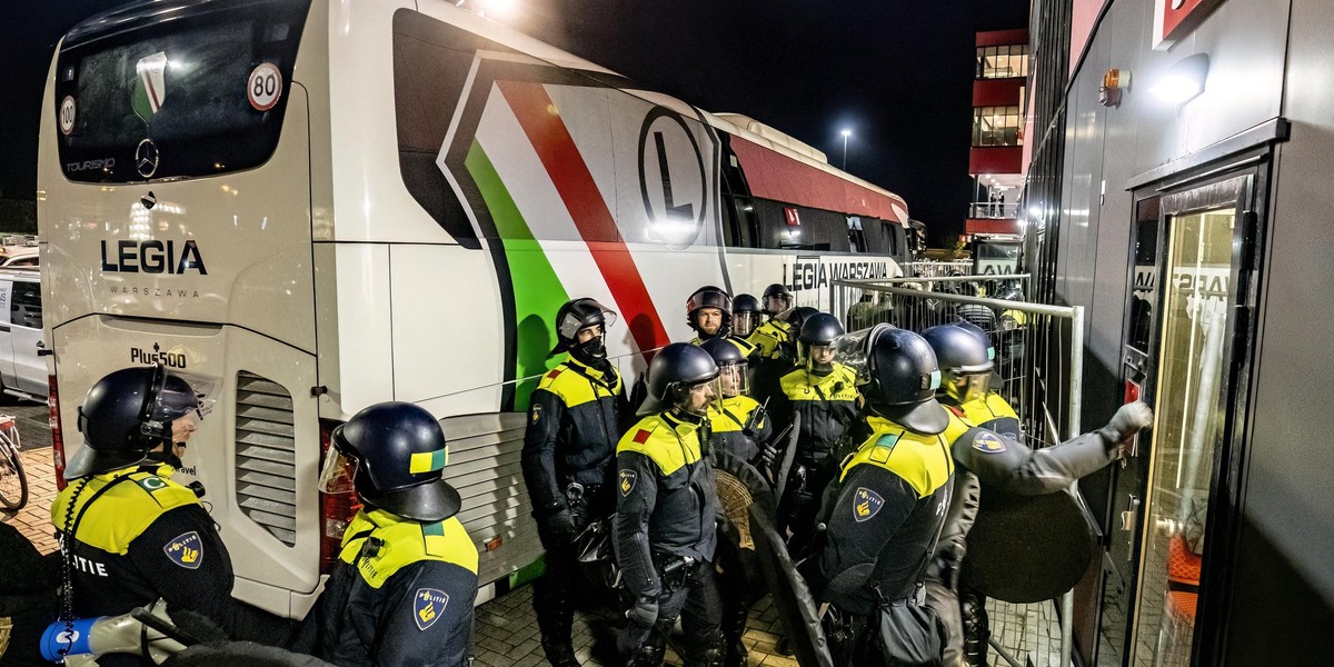 UEFA ukarała AZ Alkmaar za mecz z Legią Warszawa. 