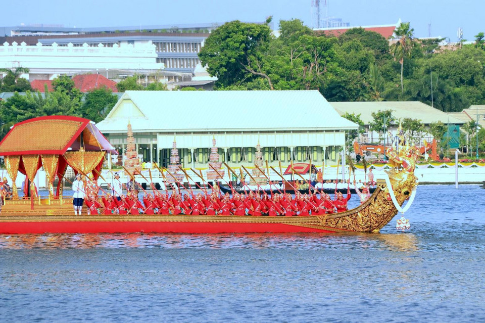 Procesja Królewskiej Łodzi w Bangkoku (próba ceremonii), Tajlandia