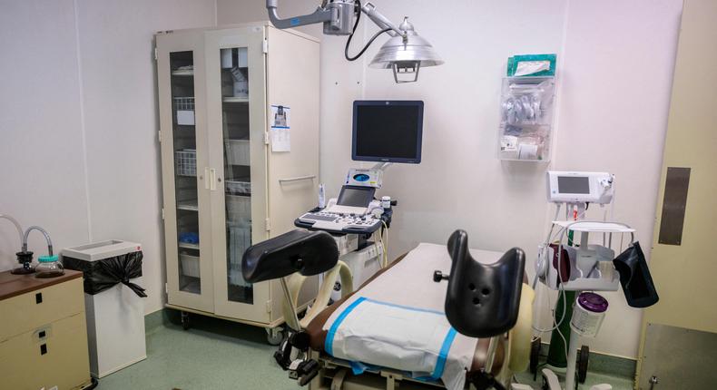 A general view of an exam room inside the Hope Clinic For Women in Granite City, Illinois, on June 27, 2022. - Abortion is now banned in Missouri.