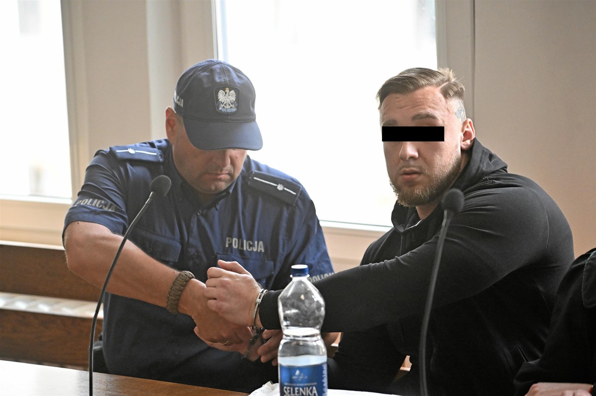 Godzina poślizgu w sądzie. Obrońca Łukasza Żaka ma pretensje
