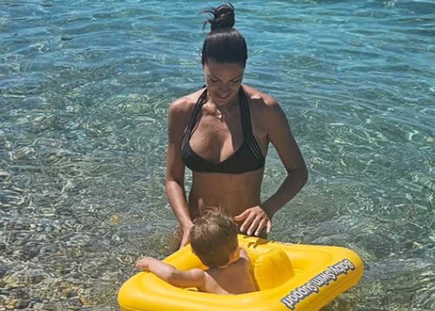 Sanja Kužet sa decom