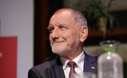 Ojciec prezydenta przewodniczącym sejmiku