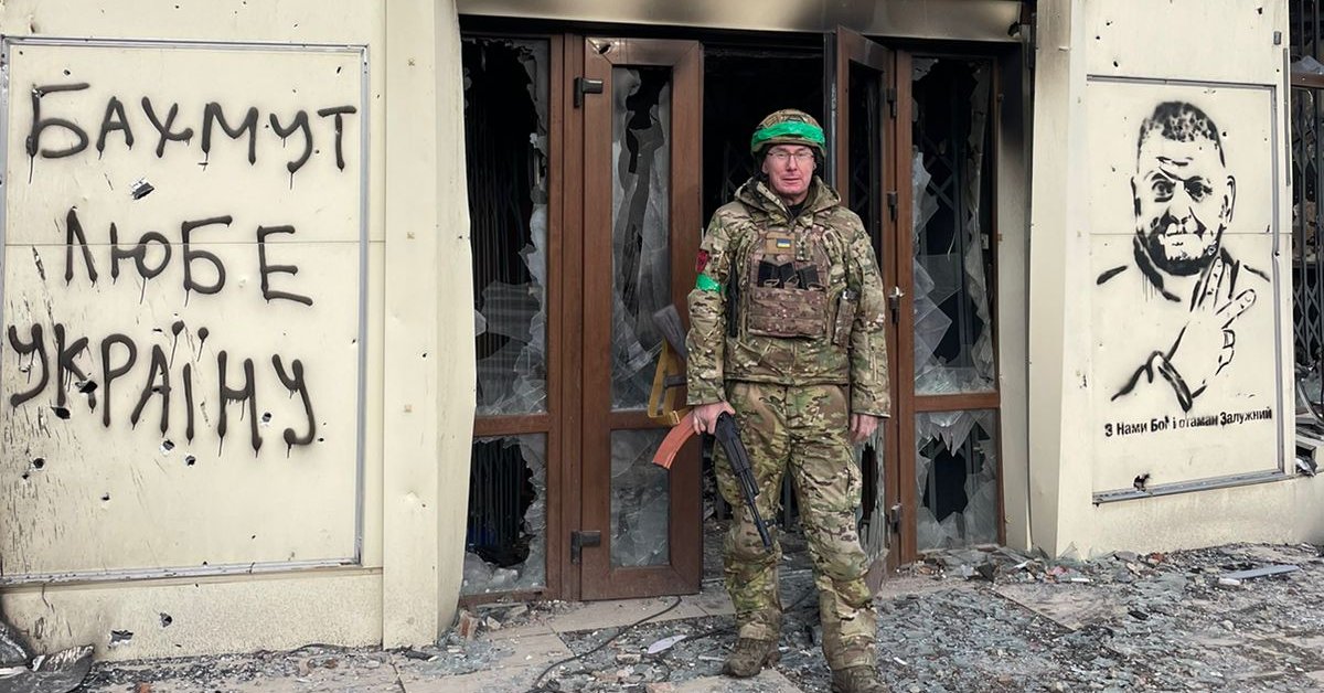 Jurij Łucenko: po rozmowie z rosyjskim jeńcem chce się zrobić jedno