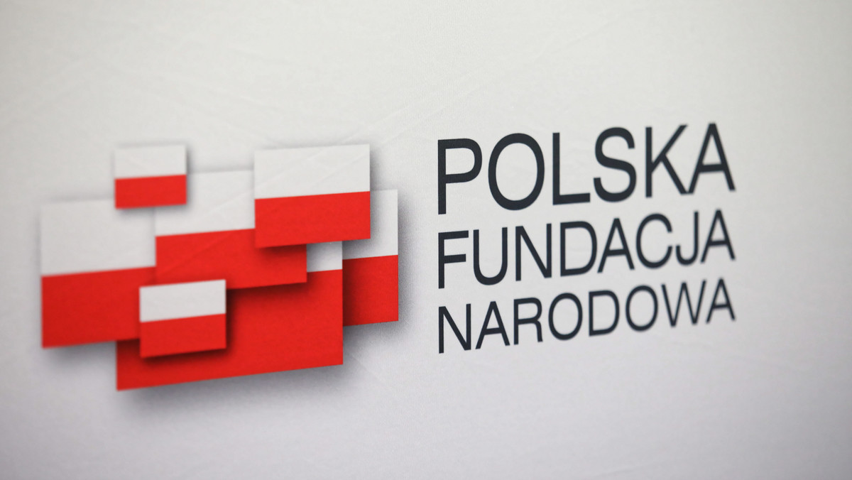 Polska Fundacja Narodowa ma nowego prezesa. Został nim Marcin Zarzecki, były zastępca dyrektora Instytutu Socjologii Uniwersytetu Kardynała Stefana Wyszyńskiego w Warszawie. Zastąpił on na tym stanowisku Filipa Rdesińskiego, który w ubiegłym tygodniu złożył rezygnację.