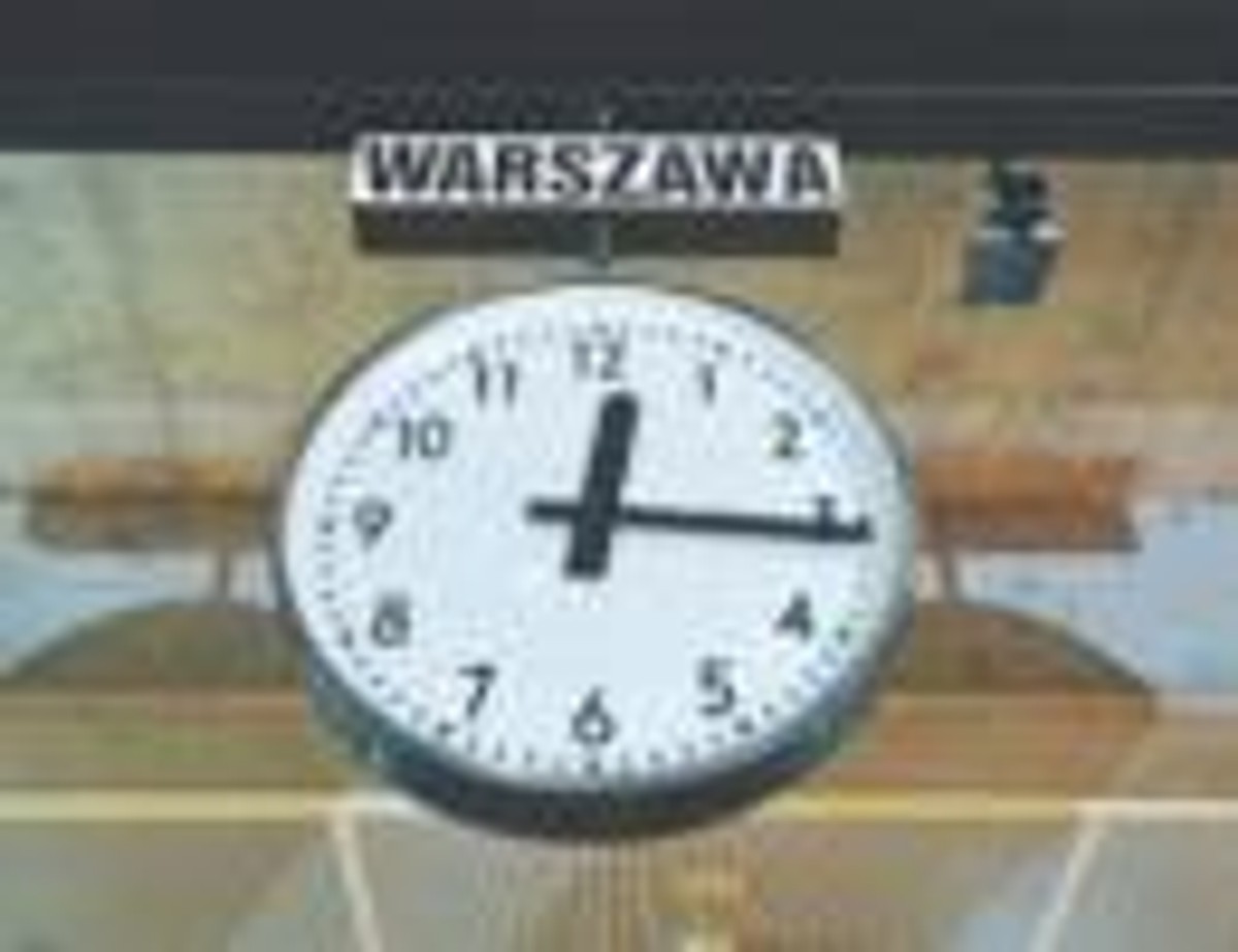 Warszawska giełda rozpoczęła wtorkowe notowania lekko pod kreską. Na zachowanie inwestorów będą mieć dziś wpływ liczne dane makro z Europy i USA. Analitycy nie tryskają jednak optymizmem przed ich publikacją i wróżą spadkowe zakończenie sesji na parkietach w Europie.
