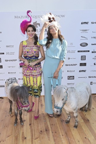 Macademian Girl i Kinga Rusin