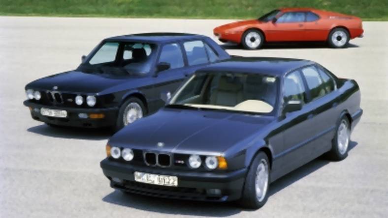 Moc, prędkość i emocje 30 lat BMW M5