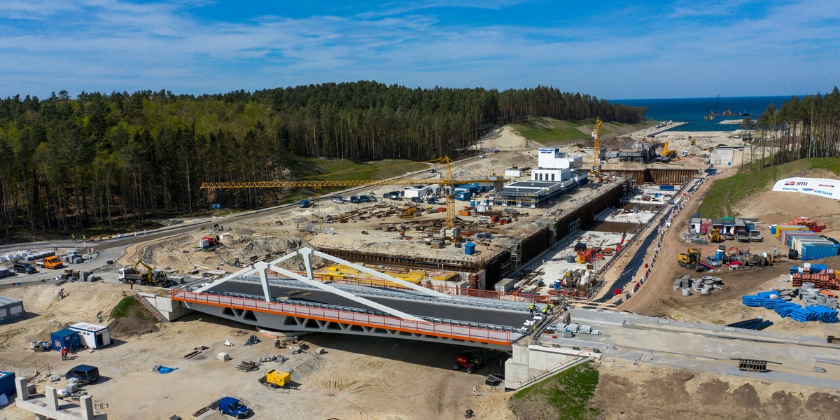 Całkowita długość nowej drogi wodnej z Zatoki Gdańskiej przez Zalew Wiślany do Elbląga to blisko 23 kilometry.