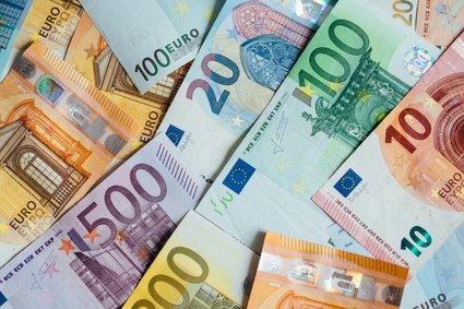 Produkcja przemysłowa strefy euro w dół, PKB w górę