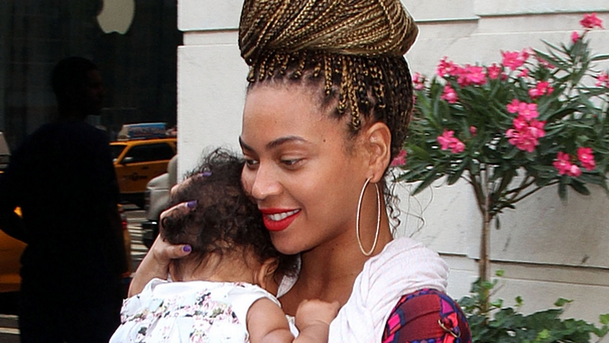 Beyoncé zapowiedziała, że nie chce, aby jej córeczka Blue Ivy pozostała jedynaczką. Gwiazda marzy o kolejnym dziecku.