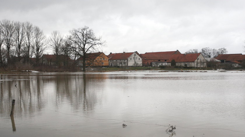 Idą roztopy. Alerty IMGW w dziewięciu województwach