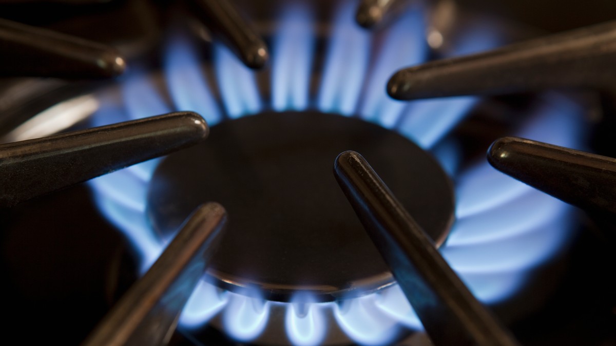 Es extremadamente peligroso usar una estufa de gas debido al benceno que emite.