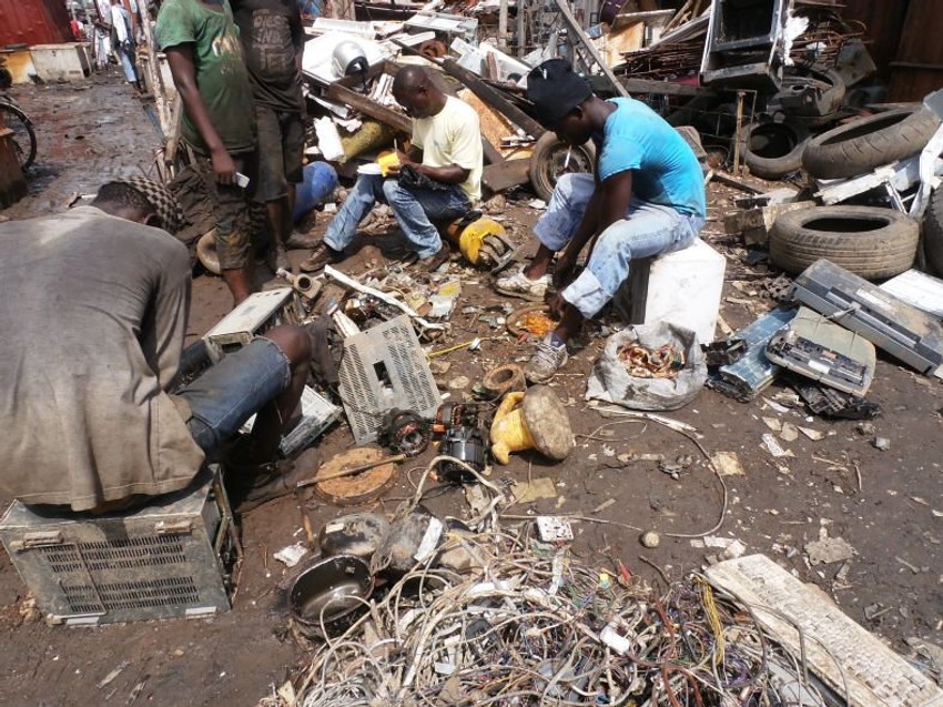 Pokušavaju da zarade ne znajući da sede na tempiranoj bombi