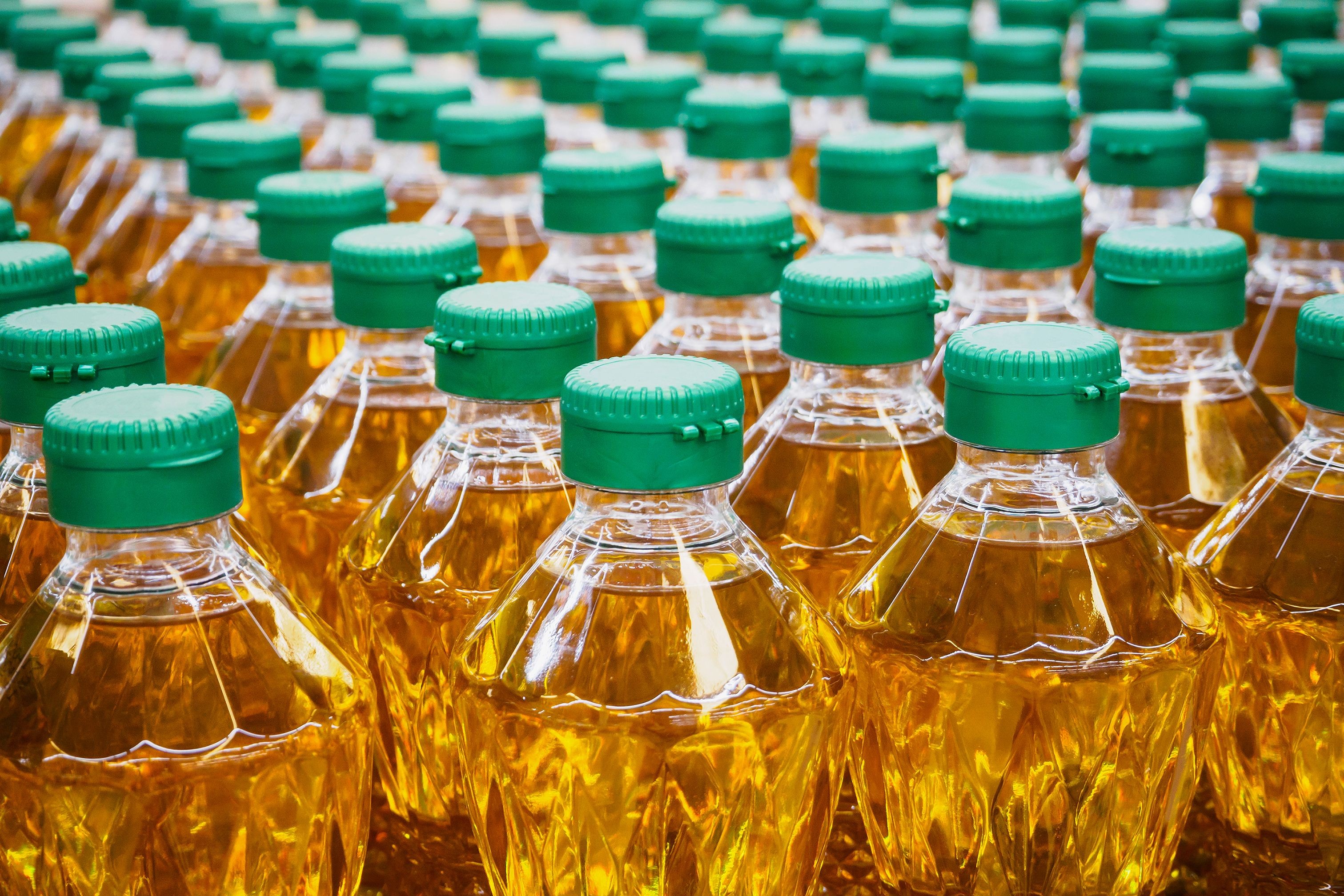 The 10 Healthiest (And Least Healthy) Cooking Oils, According To