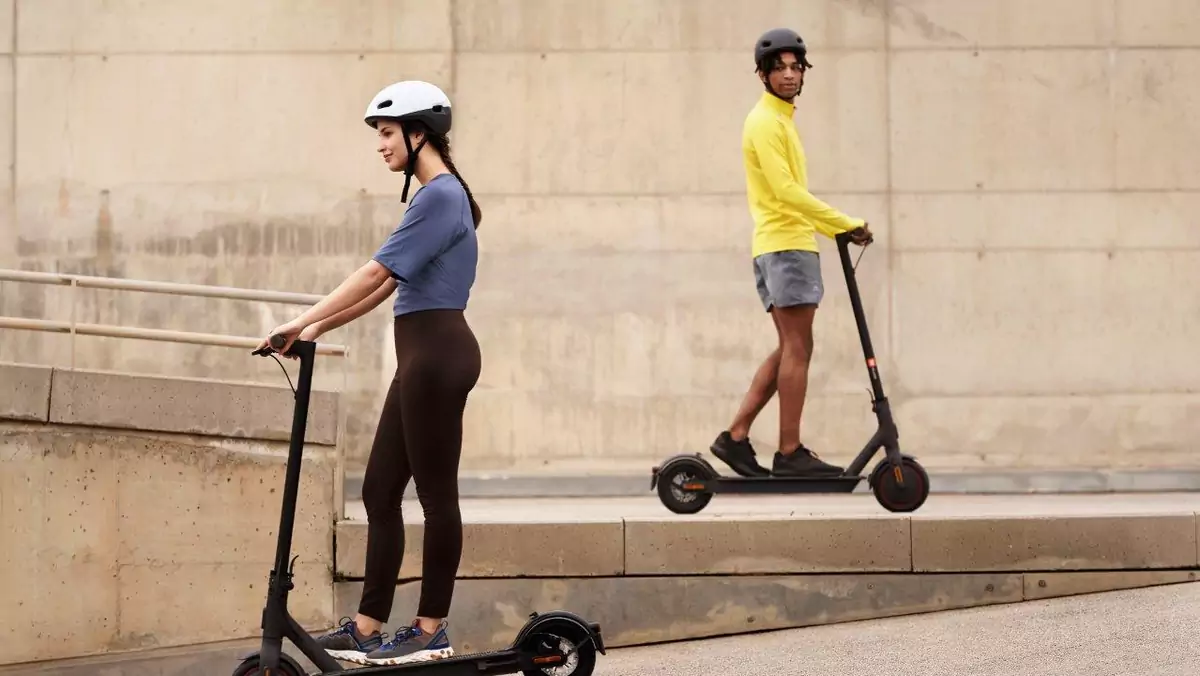 Mi Electric Scooter Pro 2