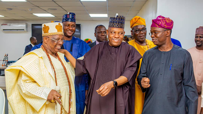 L-R - The Ayangburen of Ikorodu, Oba Kabir Adewale Shotobi; Vice-Preseident of Nigeria, Vice-President  Kashim Shettima; Senator representing Lagos-West Senatorial District, Senator Adetokunbo Mukhail Abiru, FCA; at the SAIL Innovation Lab commissioning in Ikorodu Lagos.