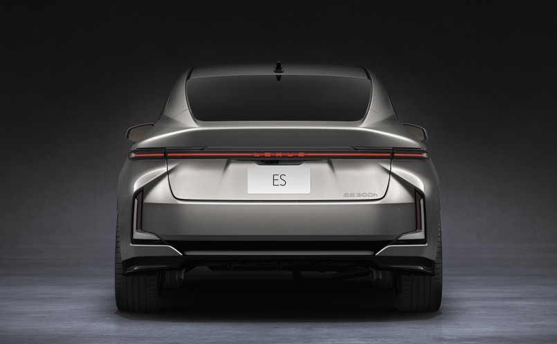 Nowy Lexus ES