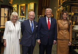 Kamila, Čarls III, Donald Tramp i Melanija Tramp
