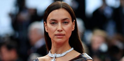 Irina Shayk w ryzykownej stylizacji na czerwonym dywanie