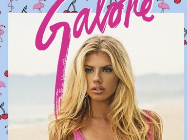 A kebelkirálynő őrületes domborítása