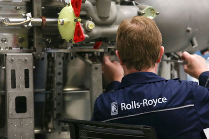 Rolls Royce zwalnia pracowników. Ale nie tysiące robotników, a 200 managerów