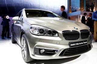 Przesiadamy się do większych aut