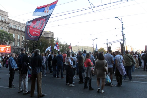 Studenti i građani krenuli pešice iz Zaječara u Beograd na predizborni skup 22. oktobra