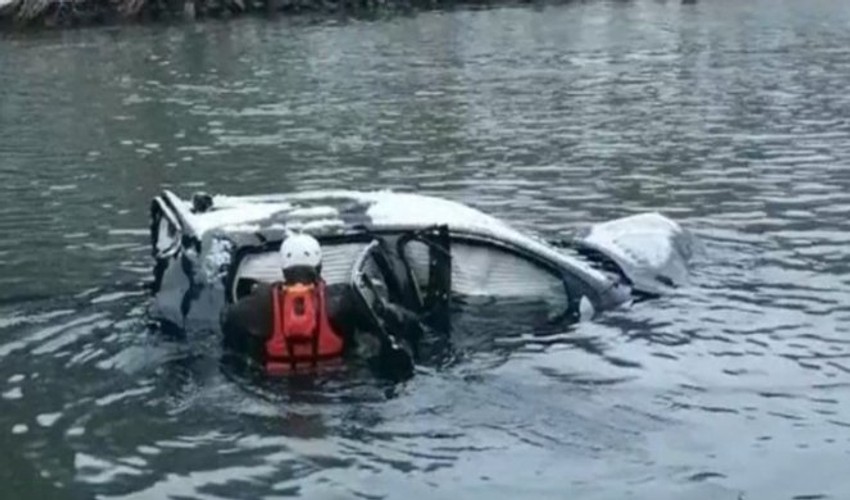 Automobil smrti u kom su poginule dve drugarice, a dve su povređene