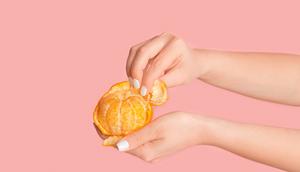 TikTok says that the secret to a long relationship is peeling oranges.Prostock-Studio