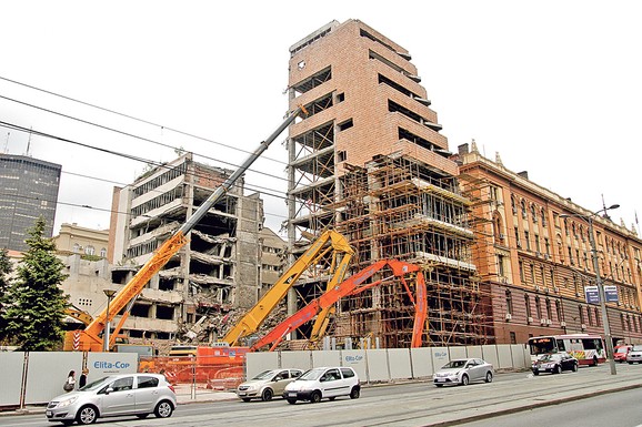 "POVLAČIMO SE" Zet Donalda Trampa odustao od kupovine i rekonstrukcije zgrade "Generalštaba"