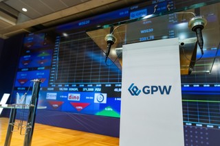 Inwestycje: jak zachęcić Polaków do giełdy w miejsce nieruchomości