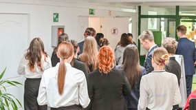 "Ewenement na skalę światową" w polskich szkołach. MEN zmienia kuriozalne przepisy