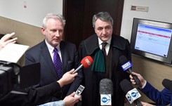 Zatrzymania w sprawie KNF były nieuzasadnione. Kwaśniak: Niech się teraz wstydzą ci, co do nich doprowadzili